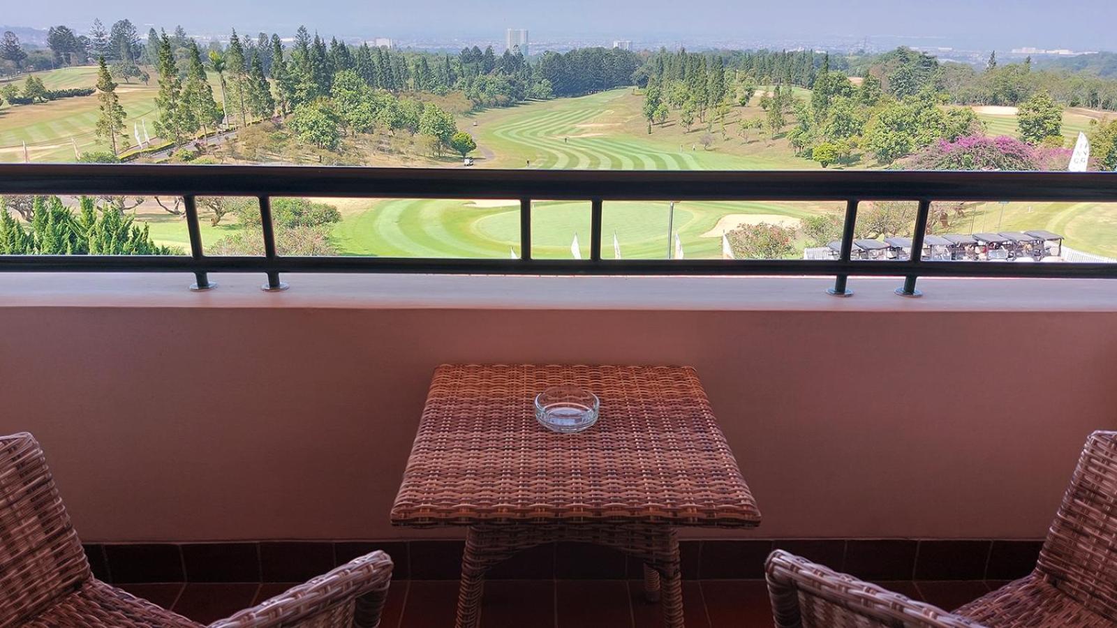 Jatinangor National Golf & Resort Eksteriør billede